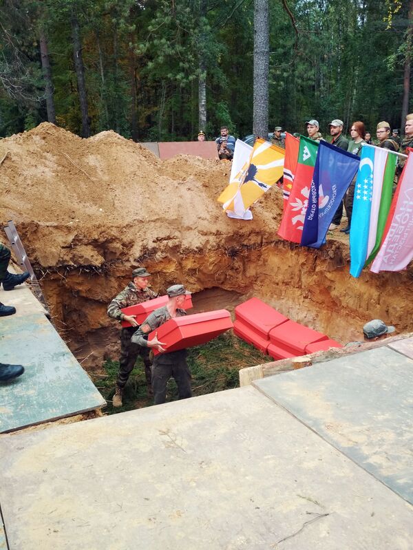 Вернуть солдата домой: как узбекистанцы ищут погибших красноармейцев - Sputnik Узбекистан