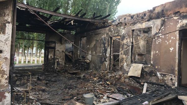 Сильный пожар в Андижане уничтожил два жилых дома - Sputnik Узбекистан