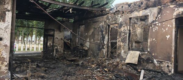 Сильный пожар в Андижане уничтожил два жилых дома Сильный пожар в Андижане уничтожил два жилых дома - Sputnik Узбекистан