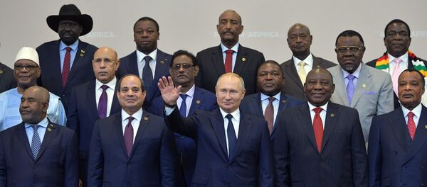 Президент РФ В. Путин принял участие в работе форума Россия - Африка - Sputnik Узбекистан