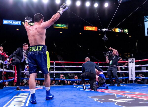 Jangdan bahra oldim - Bektemir Meliqo‘ziyev nokaut bilan g‘alaba qozondi Jangdan bahra oldim - Bektemir Meliqo‘ziyev nokaut bilan g‘alaba qozondi - Sputnik O‘zbekiston