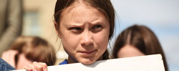 Митинг с участием экоактивистки Греты Тунберг в США - Sputnik Узбекистан