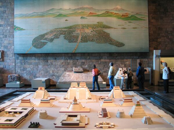 Модель города-государства ацтеков Теночтитлана в музее Мехико - Sputnik Узбекистан