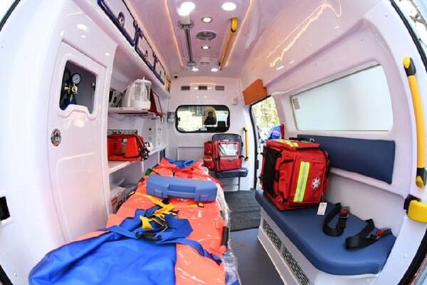 Служба скорой помощи Ташкента получит 150 реанимобилей марки Ford - Sputnik Узбекистан