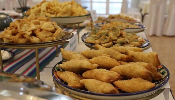 Ўзбек нонуштаси Халқаро кулинария чемпионатида ғолиб бўлди Ўзбек нонуштаси Халқаро кулинария чемпионатида ғолиб бўлди - Sputnik Ўзбекистон