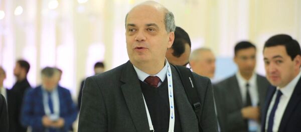 Специалист международного дискуссионного клуба Валдай Александр Ломанов - Sputnik Ўзбекистон