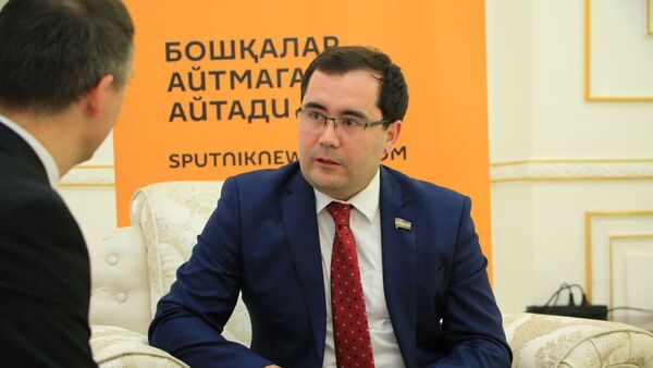 Элдор Туляков - Sputnik Узбекистан