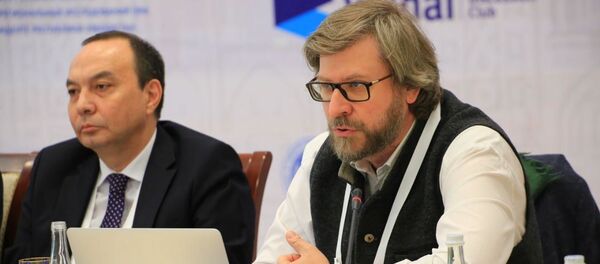 Директор по научной работе Фонда развития и поддержки Международного клуба Валдай Федор Лукьянов - Sputnik Узбекистан