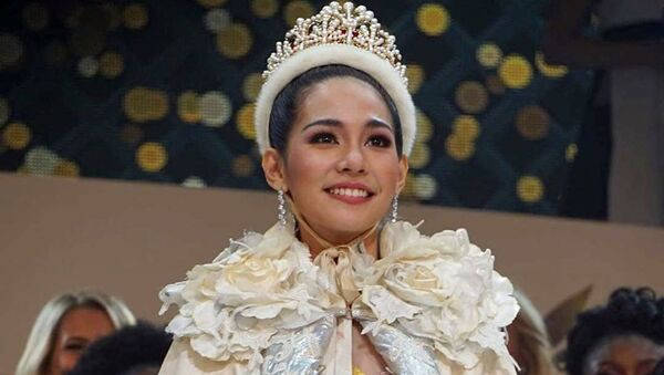 Pobeditelnitsey 59-go mejdunarodnogo konkursa krasoti Miss Interneshnl (Miss International) v Tokio stala predstavitelnitsa Tailanda Bint Sayrisorn - Sputnik O‘zbekiston
