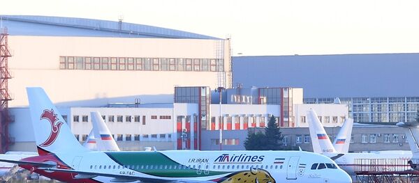 Самолет - Sputnik Ўзбекистон