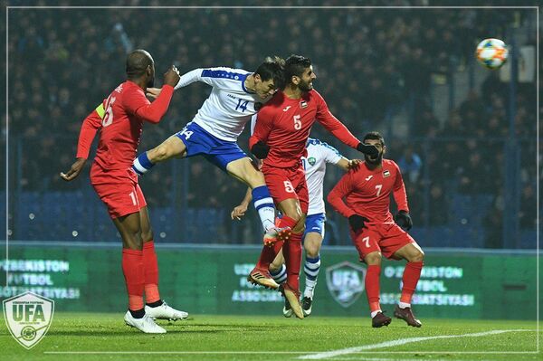 Узбекистан взял реванш у Палестины — Шомуродов забил дважды Узбекистан взял реванш у Палестины — Шомуродов забил дважды - Sputnik Узбекистан