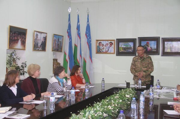 Белорусским гостям показали, каким будет парк Победы в Ташкенте — фото - Sputnik Узбекистан