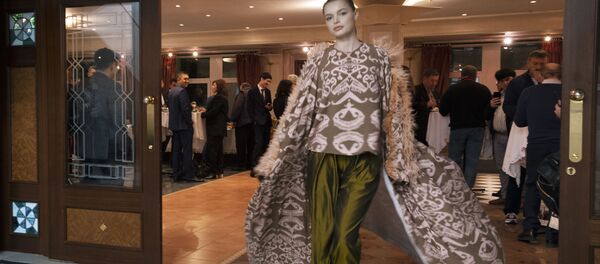 Показ одежды от компании BBS - Sputnik Узбекистан