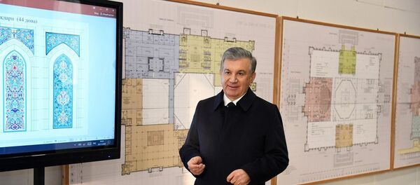 Президент посетил строящийся Центр исламской цивилизации  - Sputnik Узбекистан