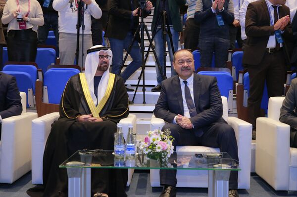 От нуля до миллиона: как в Узбекистане стать айтишником за пять суток - Sputnik Узбекистан