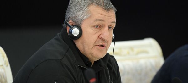 Абдулманал Нурмагомедов - отец бойца Хабиба Нурмагомедова Абдулманал Нурмагомедов - отец бойца Хабиба Нурмагомедова - Sputnik Ўзбекистон