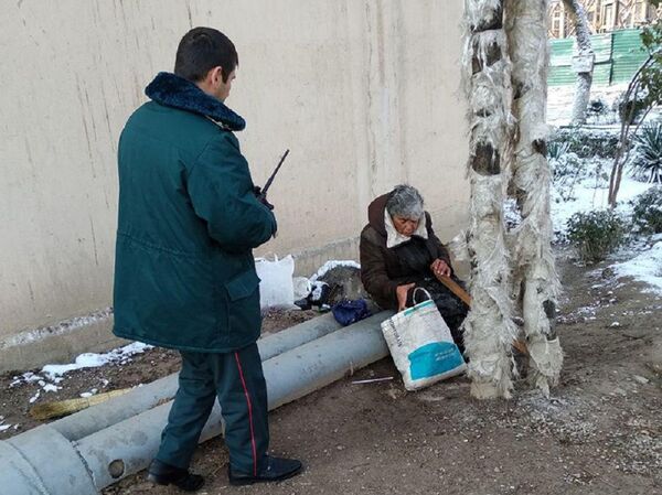 Холод и голод: как помочь бездомному в Ташкенте - Sputnik Узбекистан