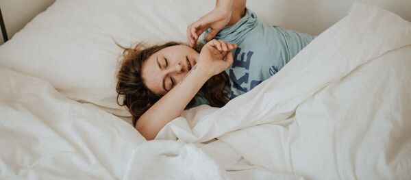 Devushka prosipayetsya - Sputnik O‘zbekiston