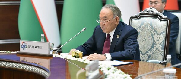 Первый Президент Республики Казахстан Елбасы Нурсултан Назарбаев - Sputnik Ўзбекистон