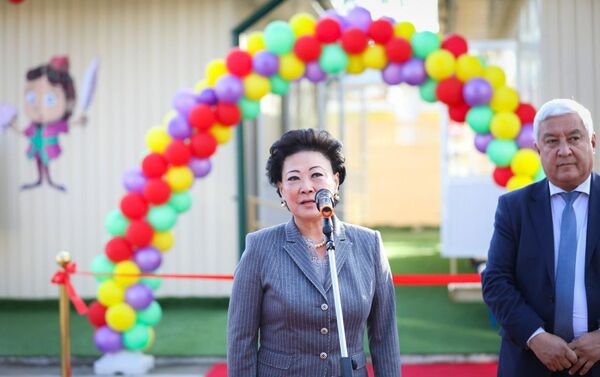  Открытие первого модульного здания, построенного на территории дошкольной образовательной организации Алмазарского района - Sputnik Узбекистан