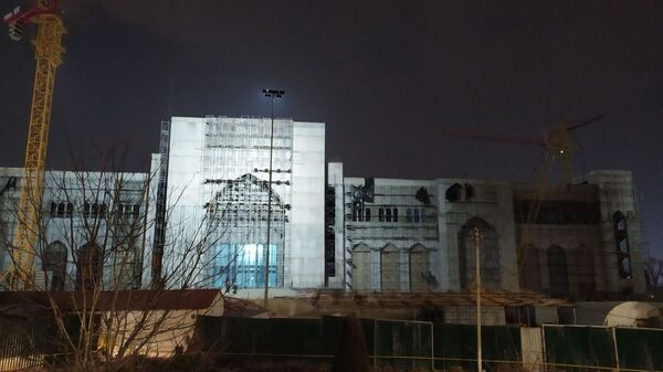 Строящееся здание Центра исламской цивилизации в Ташкенте, где произошел пожар - Sputnik Узбекистан
