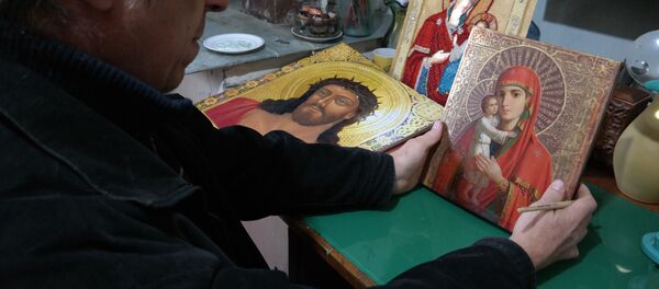 Художник-иконописец из Самарканда Александр Галак Художник-иконописец из Самарканда Александр Галак - Sputnik Ўзбекистон