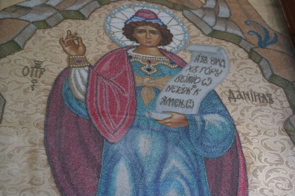 Воскрешая святыни Самарканда: история иконописца-самоучки - Sputnik Узбекистан