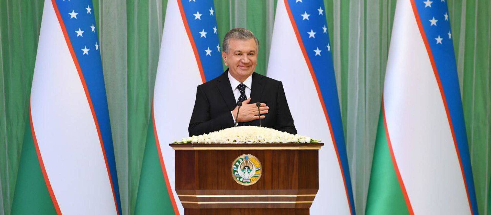 Shavkat Mirziyoyev pozdravil Uzbekistan s Dnem konstitutsii - Sputnik O‘zbekiston, 1920, 04.03.2021