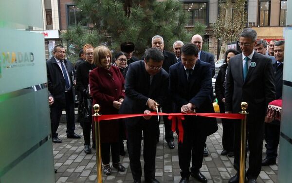 Церемония открытия центрального офиса ННО Мадад - Sputnik Узбекистан