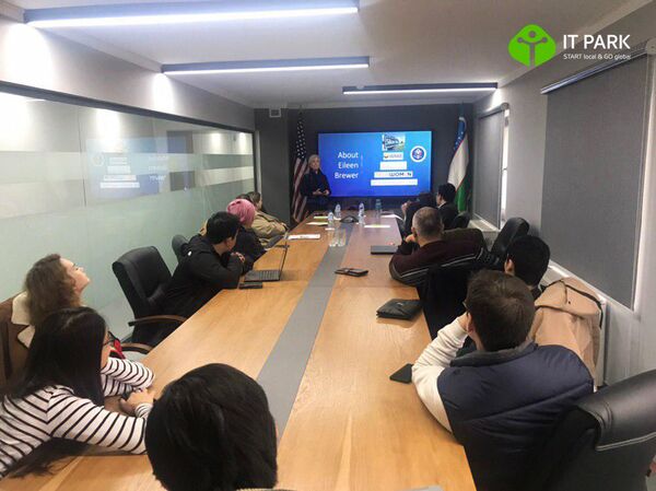 В IT Park в Ташкенте прошел мастер-класс от спикера из Кремниевой Долины - Sputnik Узбекистан