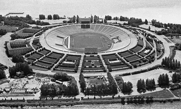 Реконструкция Пахтакора: уроки и опыт Динамо и Газпром Арены - Sputnik Узбекистан