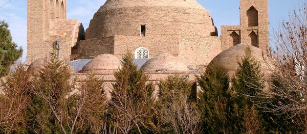 Мемориальный комплекс Хакима ат-Термези Мемориальный комплекс Хакима ат-Термези - Sputnik Узбекистан