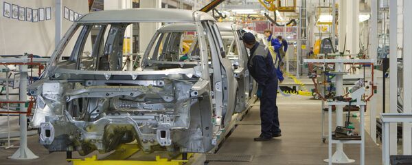 Sborka avtomobiley na konveyere svarochnogo sexa Sborka avtomobiley na konveyere svarochnogo sexa - Sputnik O‘zbekiston