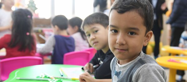 Дети в модульном детском саду - Sputnik Узбекистан