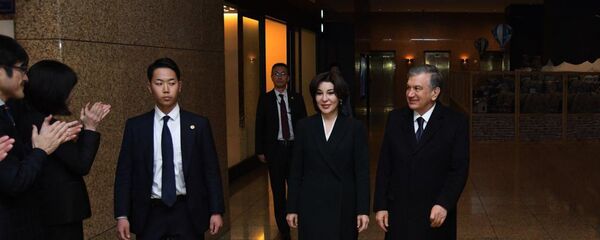 Президент Шавкат Мирзиёев и его супруга Зироат Мирзиёева - Sputnik Ўзбекистон