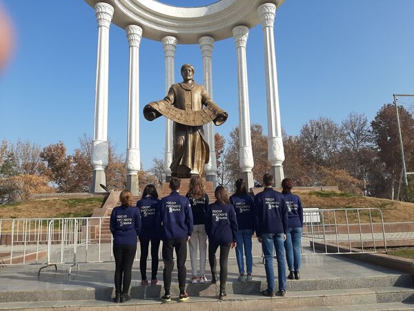 Русский через татарский – казусы работы Послов русского языка в Фергане - Sputnik Узбекистан