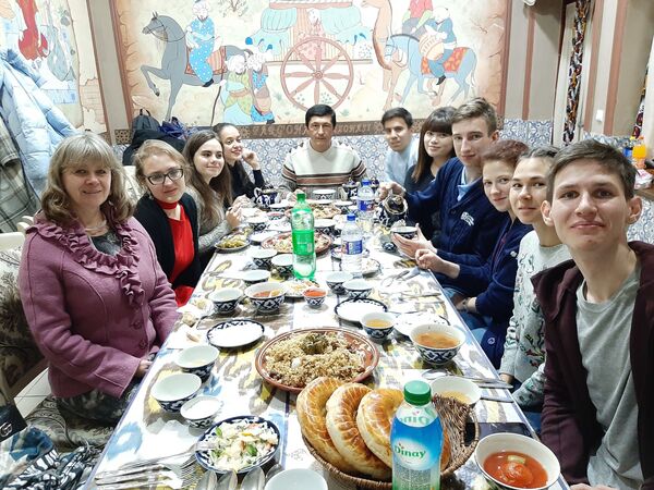 Русский через татарский – казусы работы Послов русского языка в Фергане - Sputnik Узбекистан