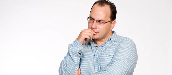 Ведущий аналитик Mobile Research Group Эльдар Муртазин - Sputnik Узбекистан