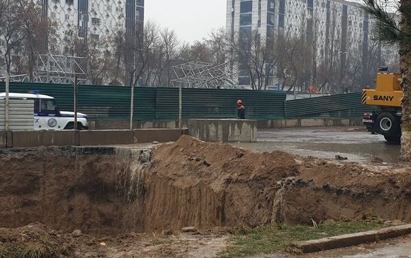 В Ташкенте обрушилась часть строящейся линии метро - Sputnik Ўзбекистон
