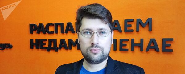 Руководитель Центра экономических исследований Института глобализации и социальных движений РФ Василий Колташов Руководитель Центра экономических исследований Института глобализации и социальных движений РФ Василий Колташов - Sputnik Ўзбекистон