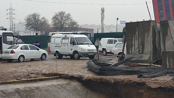 Ситуация на месте обрушения строящейся ветки Ташкентского метрополитена - Sputnik Узбекистан