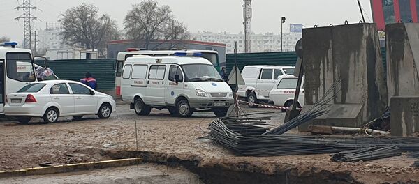 Ситуация на месте обрушения строящейся ветки Ташкентского метрополитена - Sputnik Узбекистан