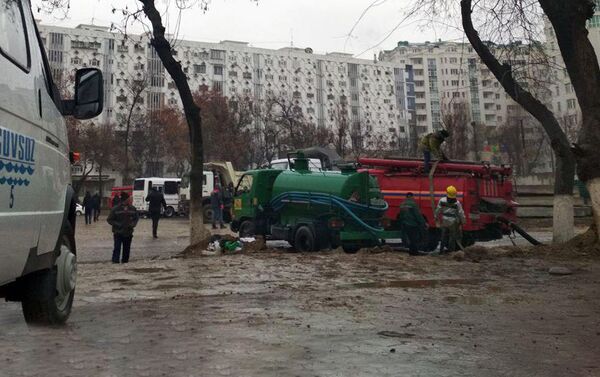 Ситуация на месте обрушения строящейся ветки ташкентского метро - Sputnik Узбекистан