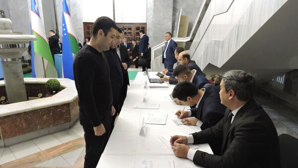 Выборы в посольстве Узбекистана в РФ - Sputnik Узбекистан