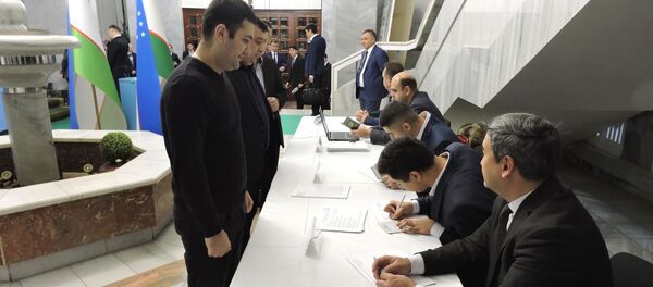 Выборы в посольстве Узбекистана в РФ - Sputnik Узбекистан