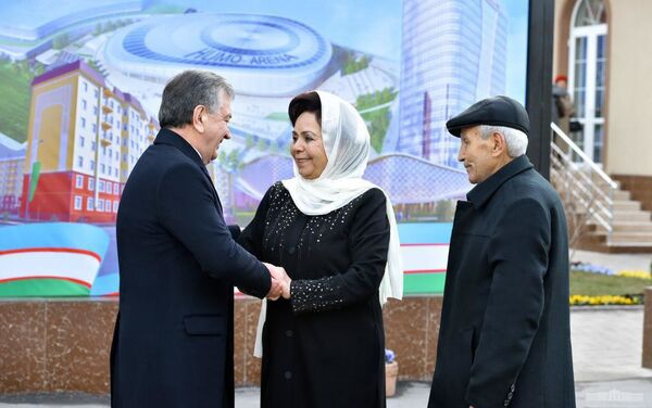 Президент Узбекистана Шавкат Мирзиёев во время парламентских выборов - Sputnik Узбекистан
