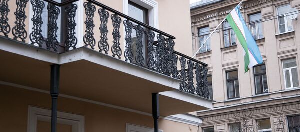 Как голосовали узбекистанцы в Санкт-Петербурге на парламентских выборах - Sputnik Ўзбекистон