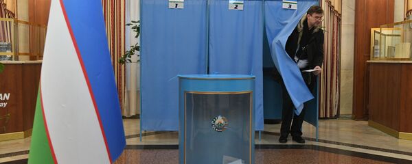 Как голосовали узбекистанцы в Москве на парламентских выборах Как голосовали узбекистанцы в Москве на парламентских выборах - Sputnik Ўзбекистон