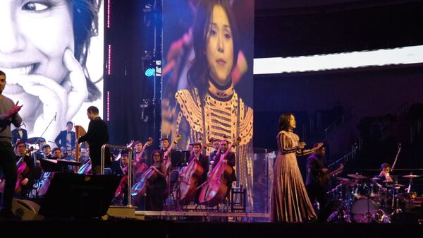 Буря эмоций и сюрпризы: концерт Севары в Ташкенте - Sputnik Узбекистан