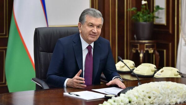 Президент Республики Узбекистан Шавкат Мирзиёев 25 декабря провел совещание по вопросам активного привлечения и эффективного использования грантов - Sputnik Ўзбекистон